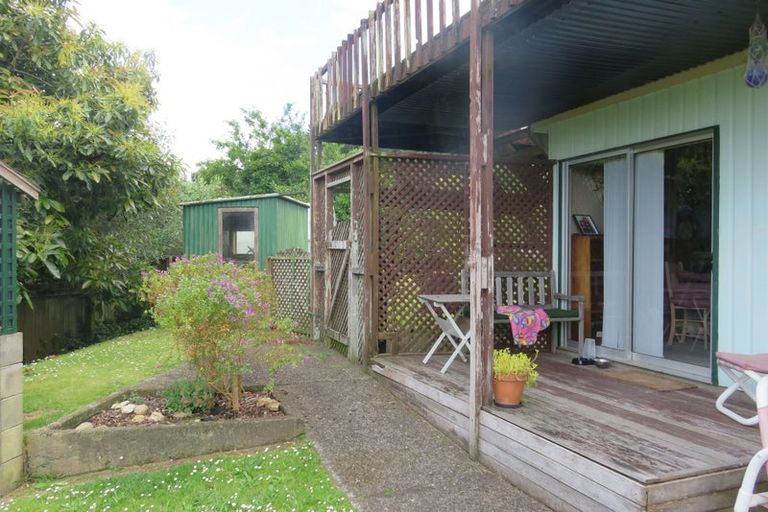 Photo of property in 1101 Queen Street, Thames, 3500