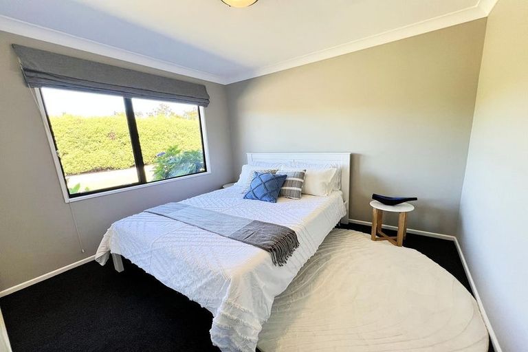Photo of property in 290 Queen Elizabeth Ii Drive, Mairehau, Christchurch, 8052