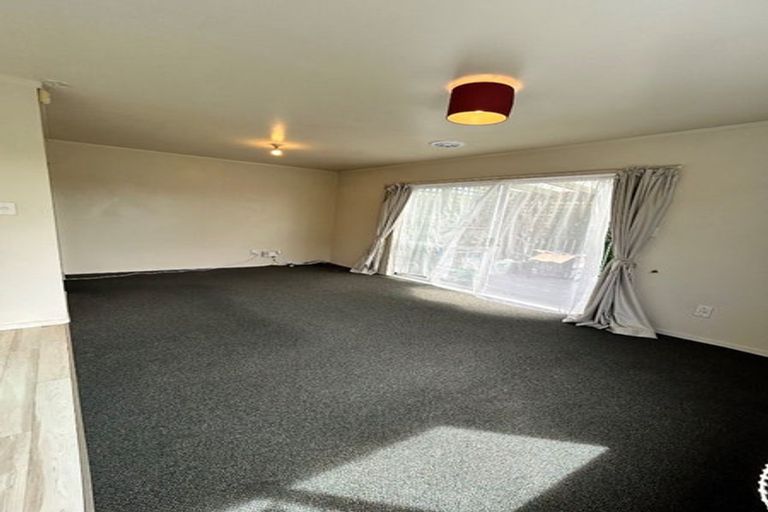 Photo of property in 36 Rimu Street, New Lynn, Auckland, 0600