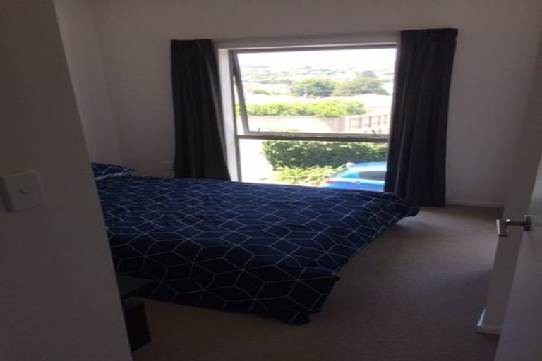 Photo of property in 10/32u Dr Taylor Terrace, Johnsonville, Wellington, 6037