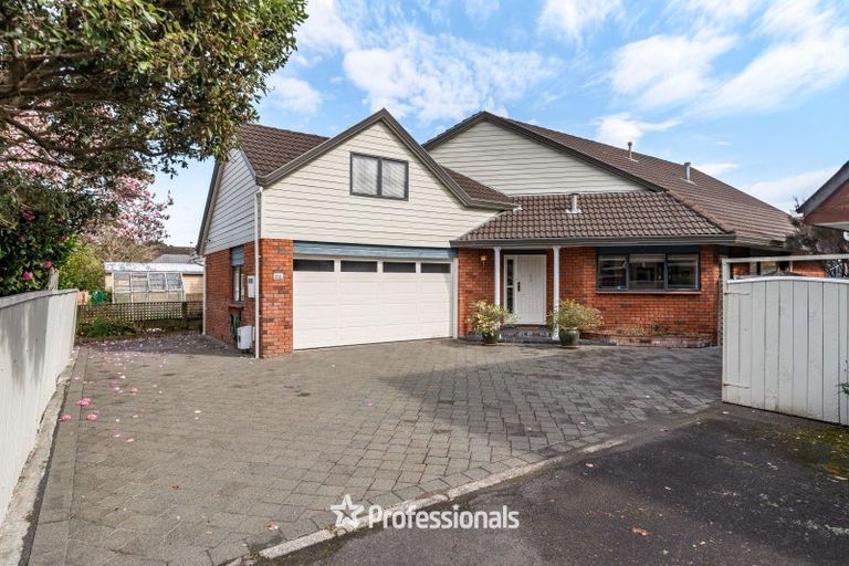 Photo of property in 212c Waiwhetu Road, Waterloo, Lower Hutt, 5011