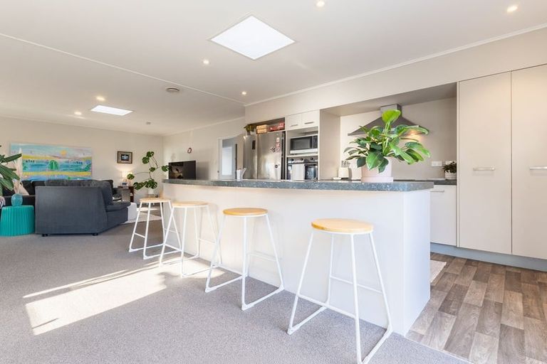 Photo of property in 49 Donovan Road, Paraparaumu Beach, Paraparaumu, 5032