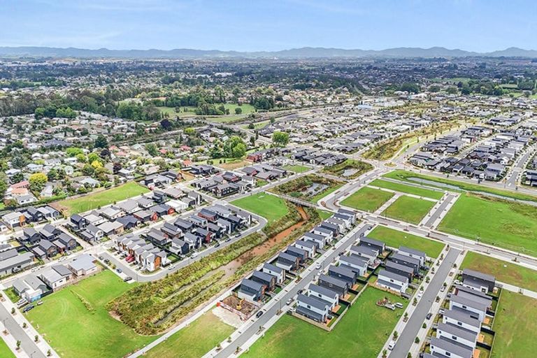 Photo of property in 15 Joint Avenue, Chartwell, 3210