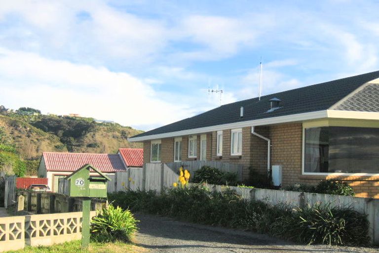 Photo of property in 70 Le Quesne Road, Bay View, Napier, 4104
