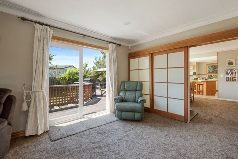 Photo of property in 36 Henry Hill Road, Taupo, 3330
