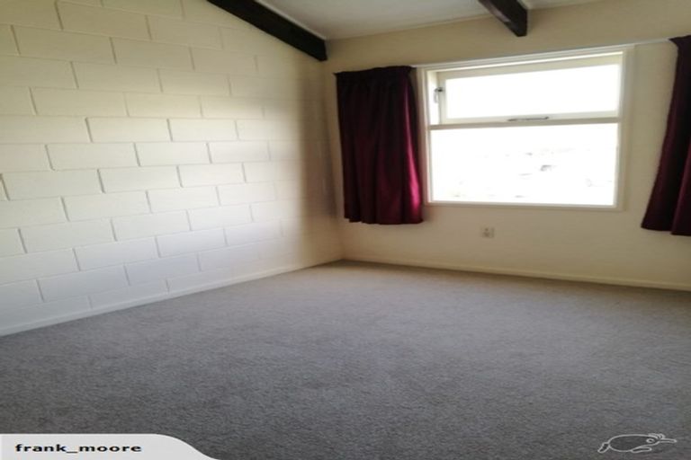Photo of property in 33u5 Frankmoore Avenue, Johnsonville, Wellington, 6037