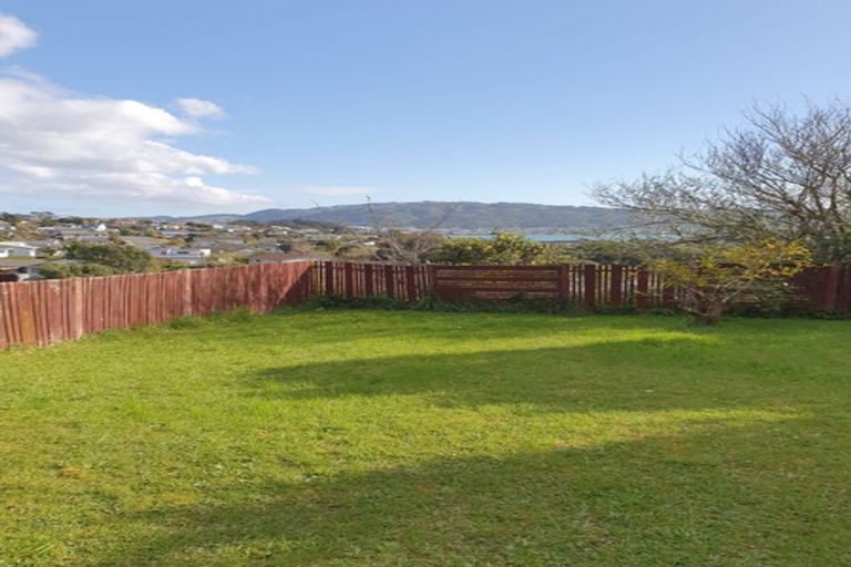 Photo of property in 20 Tweed Road, Papakowhai, Porirua, 5024