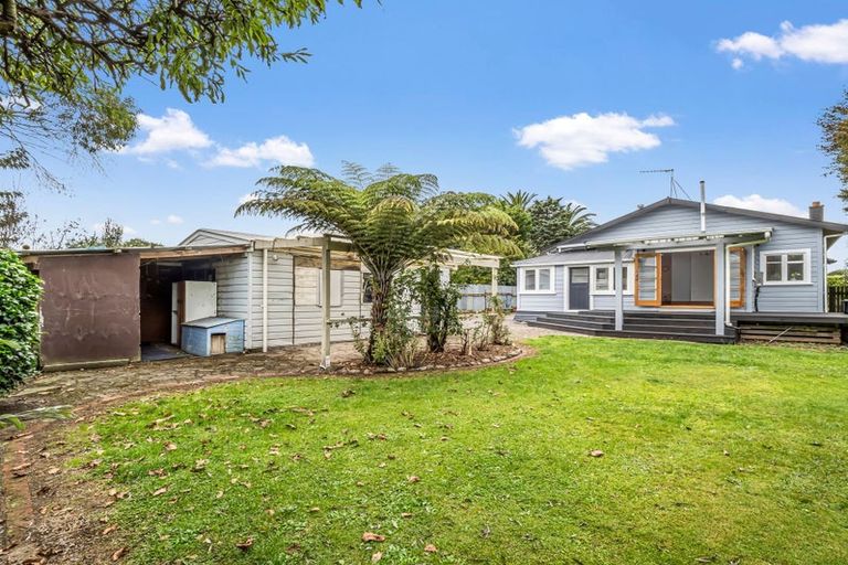 Photo of property in 17 Sussex Street, Levin, 5510