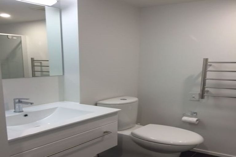 Photo of property in Leicester Executive Apartments, 312/282 Madras Street, Christchurch Central, Christchurch, 8011