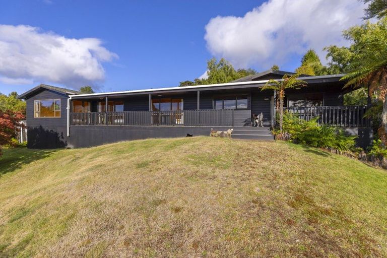 Photo of property in 10 Pukawa Road, Pukawa Bay, Turangi, 3381