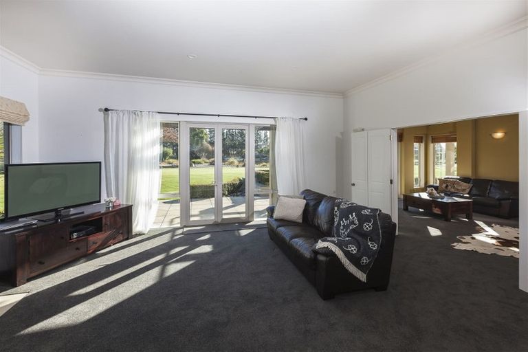 Photo of property in 180 Flaxton Road, Rangiora, 7691