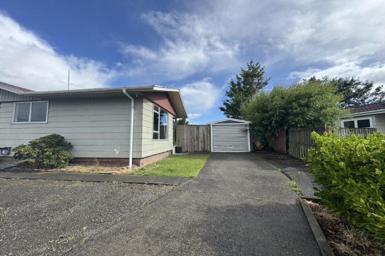Photo of property in 5 Meads Place, Marton, 4710