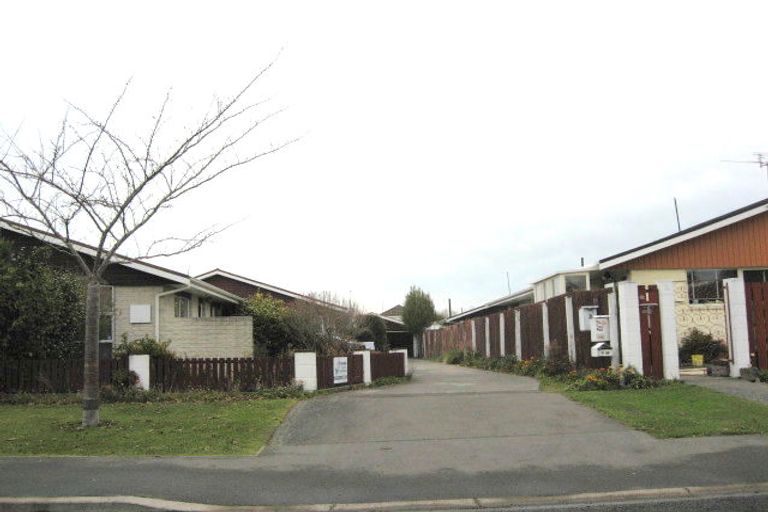 Photo of property in 2/24 Radnor Street, St Albans, Christchurch, 8014