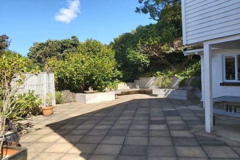 Photo of property in 83 Bolton Street, Kelburn, Wellington, 6012