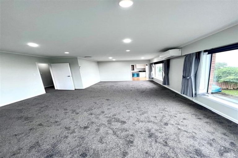 Photo of property in 117 Golf Road, New Lynn, Auckland, 0600