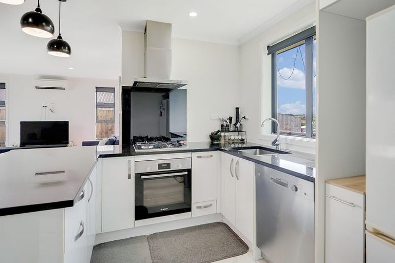 Photo of property in 22 Inuwai Street, Glenview, Hamilton, 3206