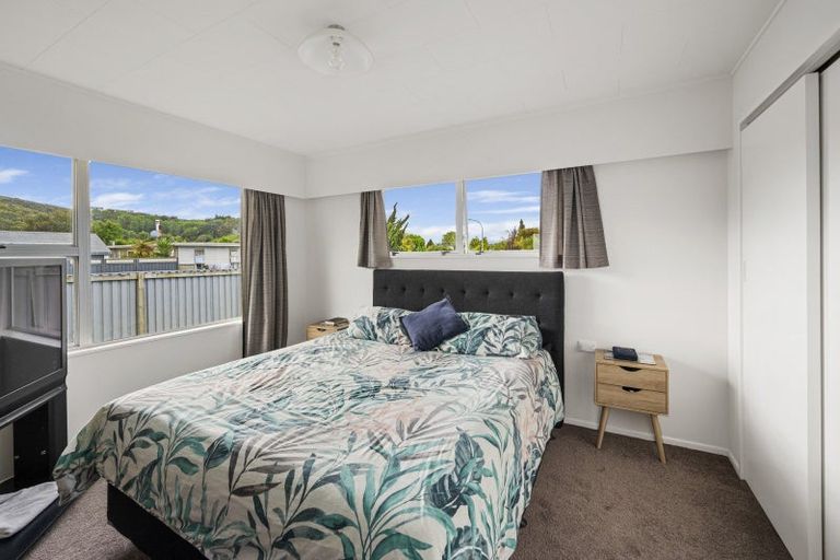 Photo of property in 46 Anderson Road, Taradale, Napier, 4112