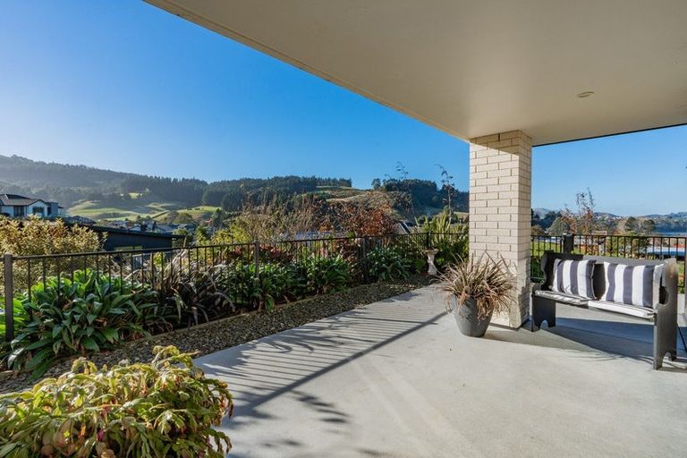 Photo of property in 9 Goddard Way, Sawyers Bay, Port Chalmers, 9023