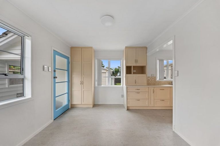 Photo of property in 39 Walters Road, Takanini, 2112