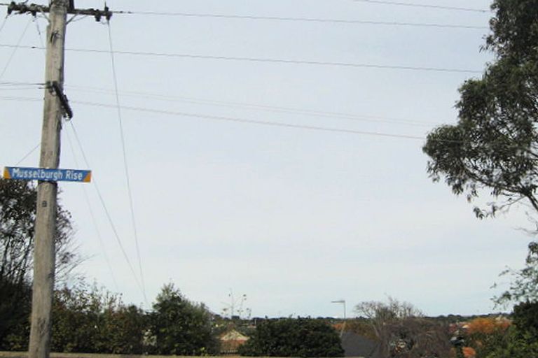 Photo of property in 26 Musselburgh Rise, Musselburgh, Dunedin, 9013