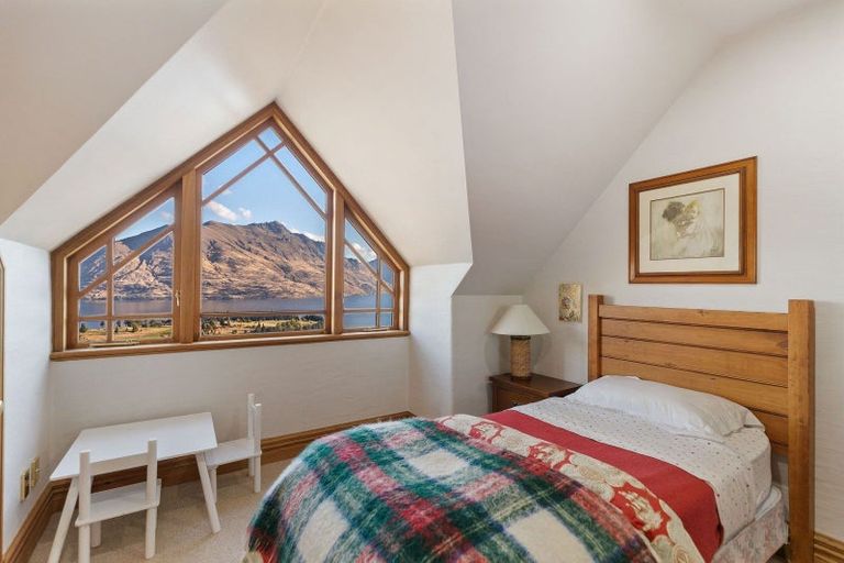 Photo of property in 50 Edinburgh Drive, Queenstown, 9300