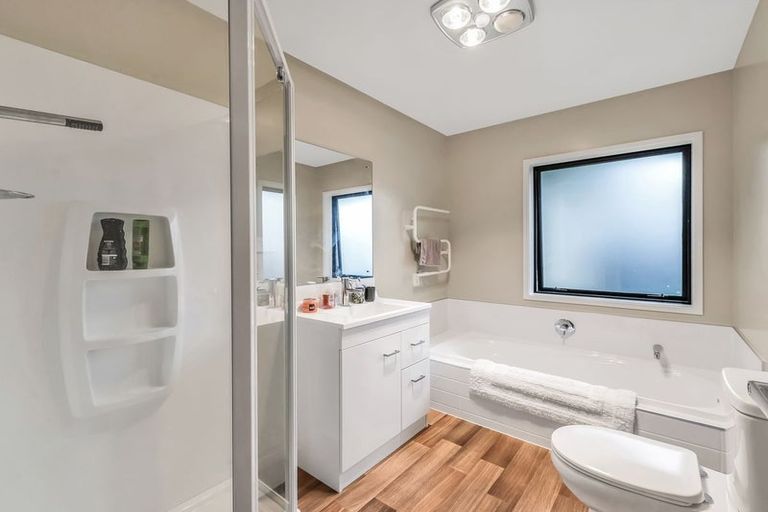 Photo of property in 52 Longcot Drive, Rolleston, 7615