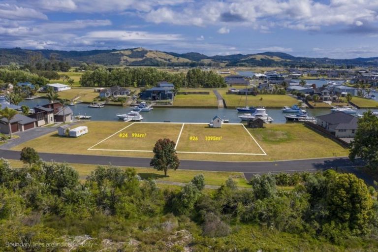 Photo of property in 24 Hei Esplanade, Whitianga, 3510