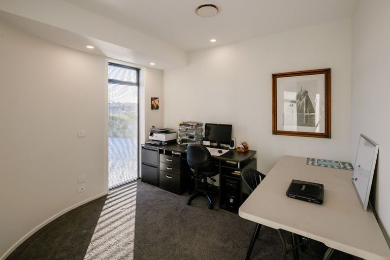 Photo of property in 10 Moemoea Place, Cambridge, 3434