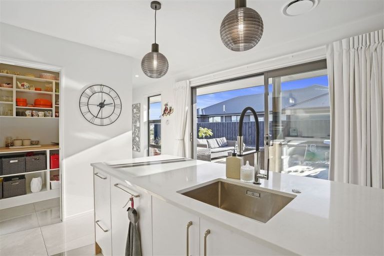 Photo of property in 21 Goldie Drive, Rangiora, 7400