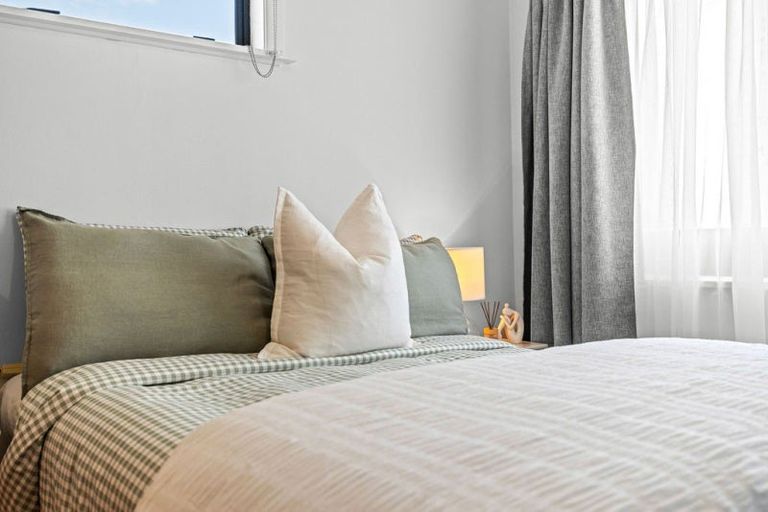 Photo of property in 6 Omori Place, Castlecliff, Whanganui, 4501