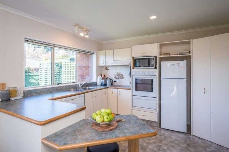 Photo of property in 78 Langdale Avenue, Paraparaumu, 5032