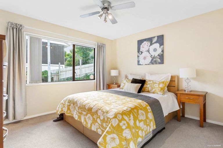 Photo of property in 690a Beach Road, Browns Bay, Auckland, 0630