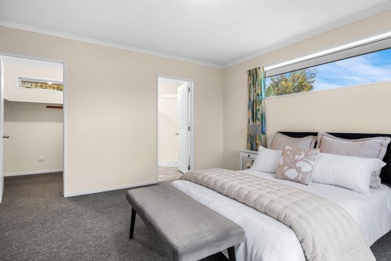 Photo of property in 49 Stonebridge Way, Prebbleton, 7604