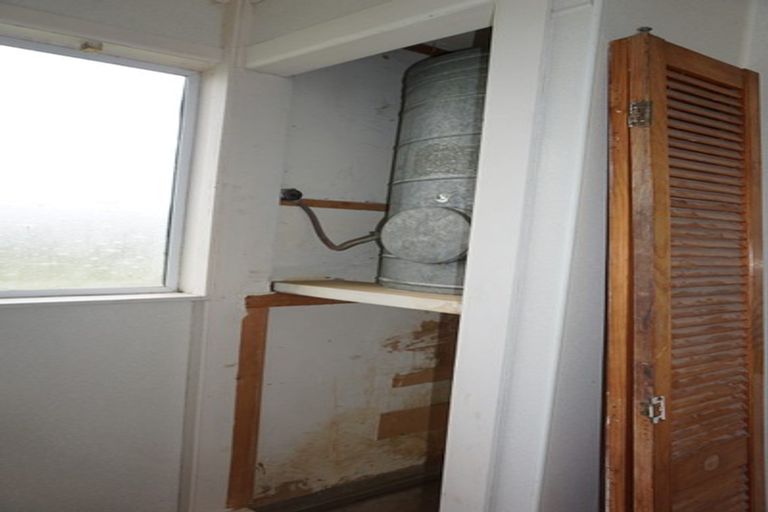 Photo of property in 14 Otereo Street, Hokio Beach, Levin, 5571