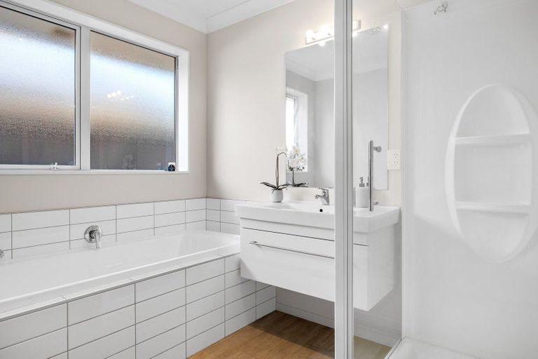 Photo of property in 16 Norrie Way, Kaiapoi, 7630