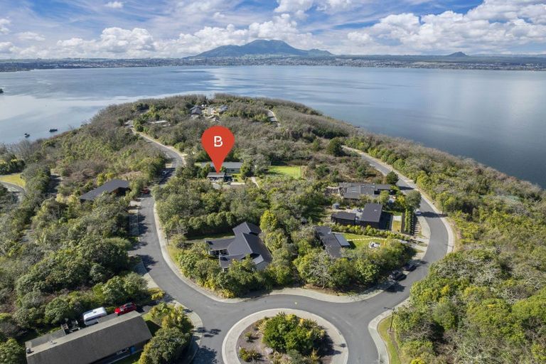 Photo of property in 8 Parawera Drive, Acacia Bay, Taupo, 3330