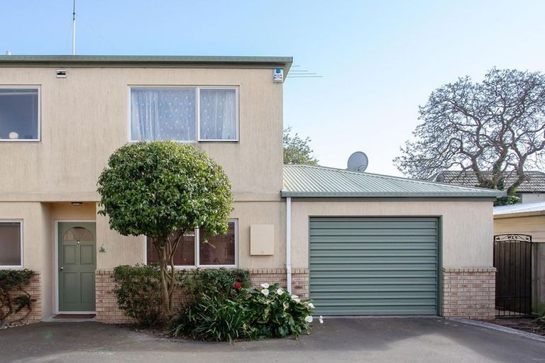 Photo of property in 4/487 Hereford Street, Linwood, Christchurch, 8011