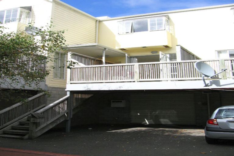 Photo of property in 41 Little George Street, Thorndon, Wellington, 6011