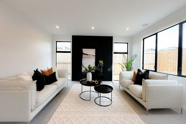 Photo of property in 7 Gratitude Way, Kelvin Grove, Palmerston North, 4414