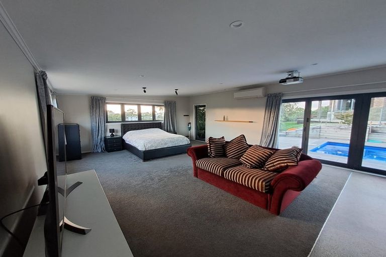 Photo of property in 14b Rennell Street, Frankleigh Park, New Plymouth, 4310