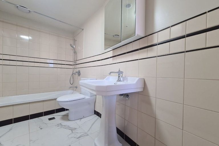 Photo of property in Chevron Suites, 201/8 Chaffers Street, Te Aro, Wellington, 6011