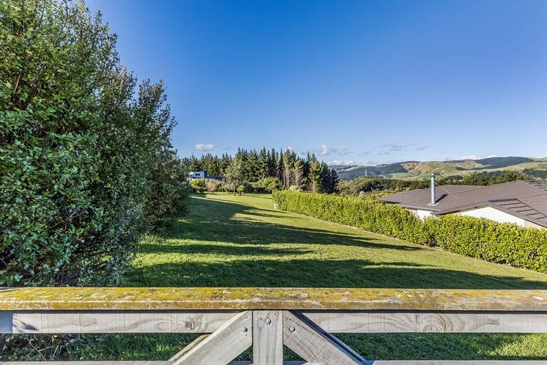 Photo of property in 88b Endeavour Drive, Whitby, Porirua, 5024