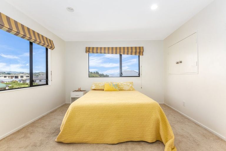 Photo of property in 20 The Masthead, Whitby, Porirua, 5024