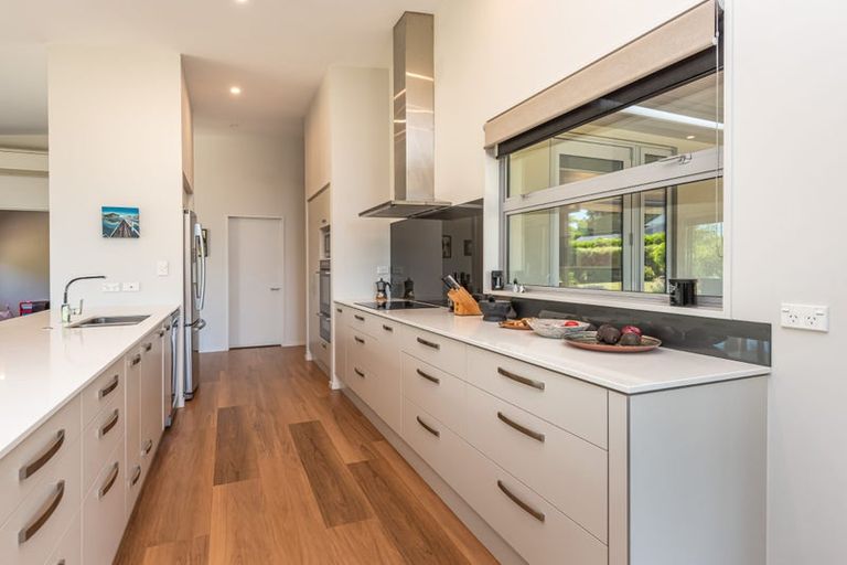 Photo of property in 47 Oakgrove Drive, Rangiora, 7400