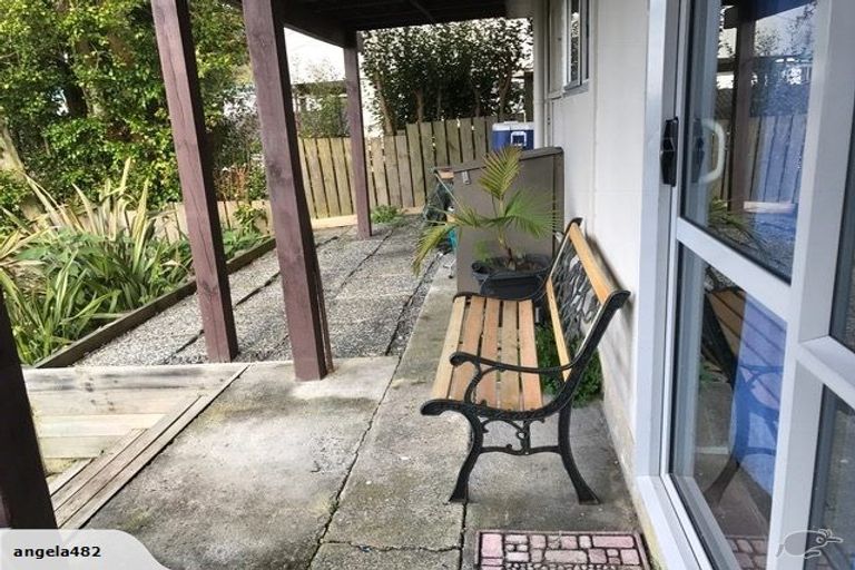 Photo of property in 21a Stanley Road, Glenfield, Auckland, 0629