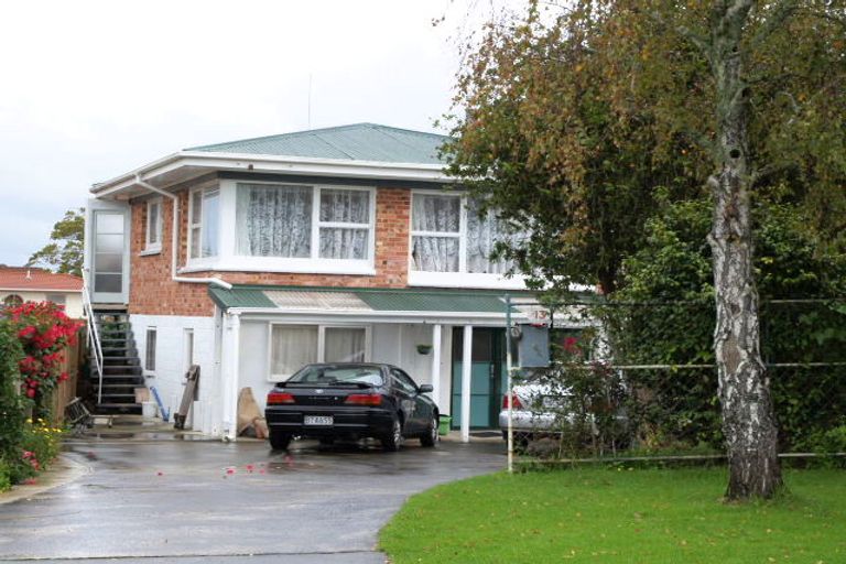 Photo of property in 13a Elliot Street, Howick, Auckland, 2014