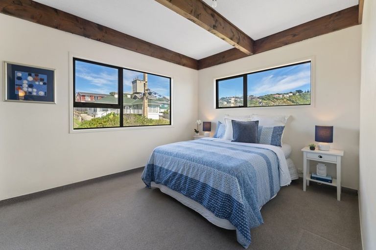 Photo of property in 44 Tireti Road, Titahi Bay, Porirua, 5022