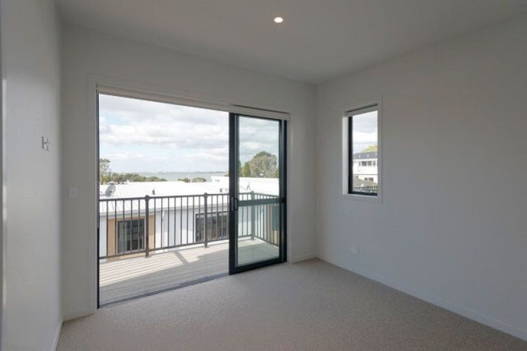 Photo of property in 19 Memorial Way, Tauranga, 3110