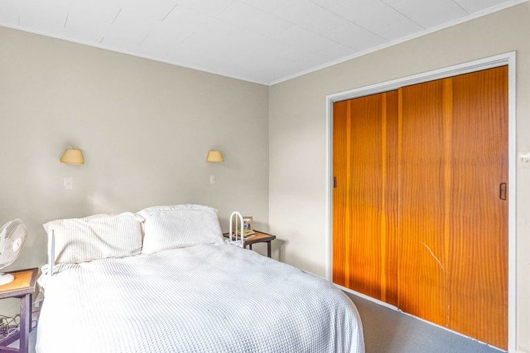 Photo of property in 52b Tui Road, Raumati Beach, Paraparaumu, 5032