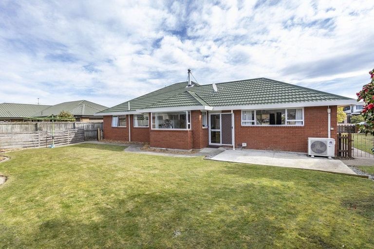 Photo of property in 7 Pentland Drive, Belfast, Christchurch, 8051